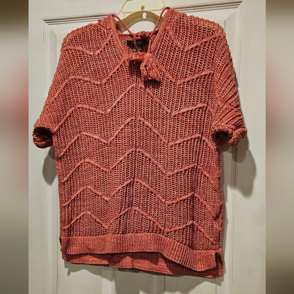 NATURAL REFLECTIONS HOODED SWEATER